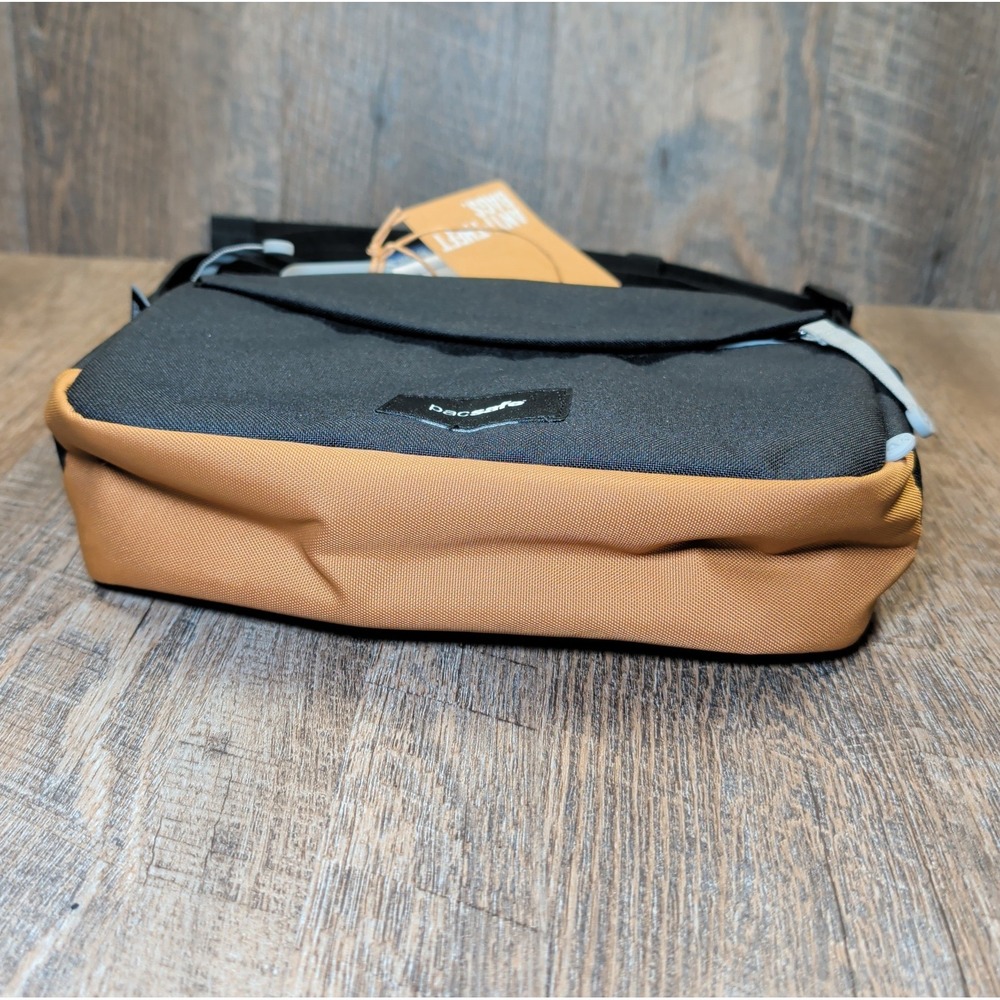 Pacsafe Go Anti-Theft Crossbody Bag with Strap 2.5 Litre Jet Black NWT - Picture 3 of 13